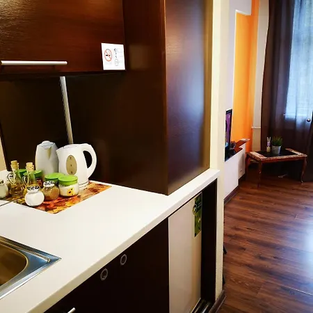 شقة Orange Studio With Balcony *