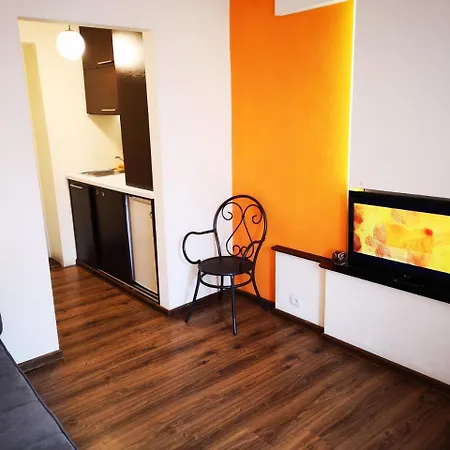 شقة Orange Studio With Balcony *